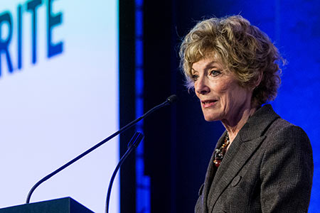 Photography of Janet Yale, Arthritis Society CEO at the Quebec Forum