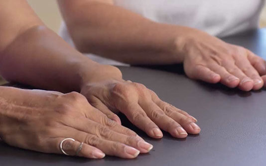 Conseils sur l’arthrite : Exercices pour les mains 
